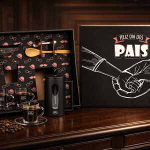 Kit para Café Personalizado com Prensa Francesa e Xícaras